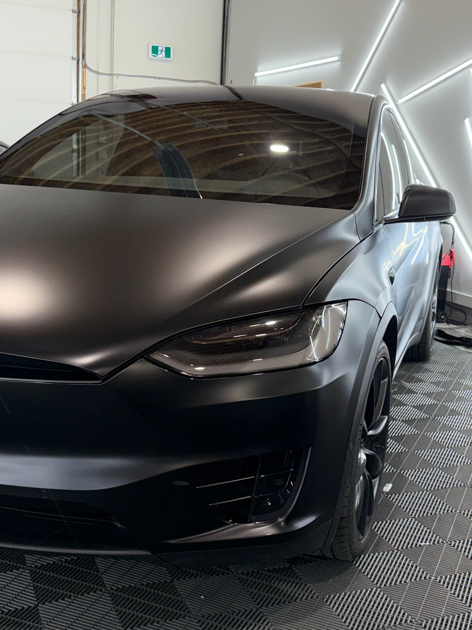 Gallery image of car 2